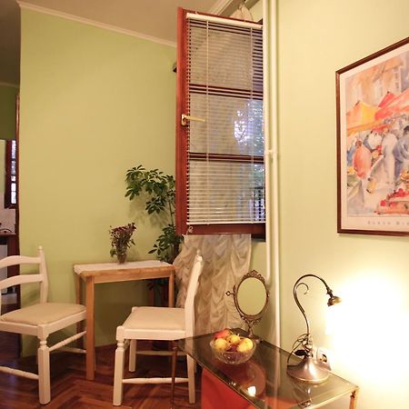 Studio Hram 2 Belgrado Buitenkant foto